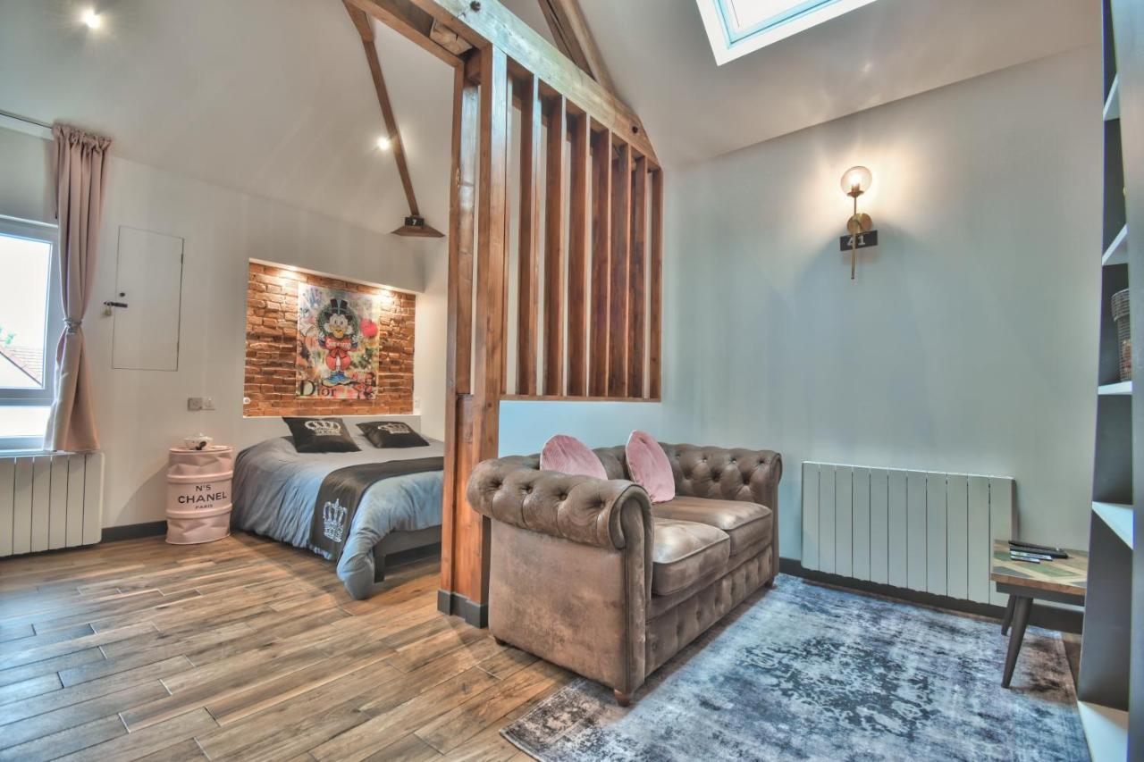 * Le Loft Des Mysteres * Apartment Maintenon Exterior photo