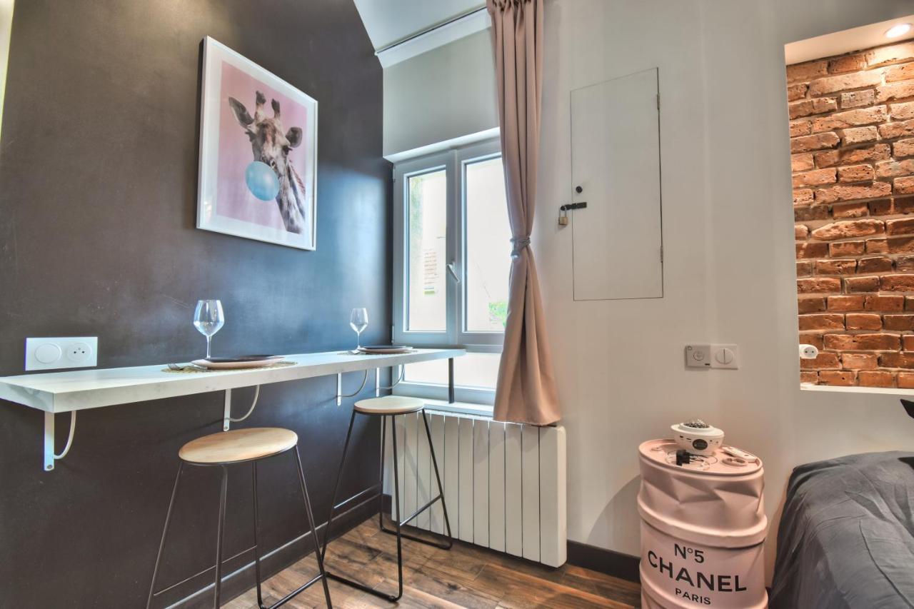 * Le Loft Des Mysteres * Apartment Maintenon Exterior photo